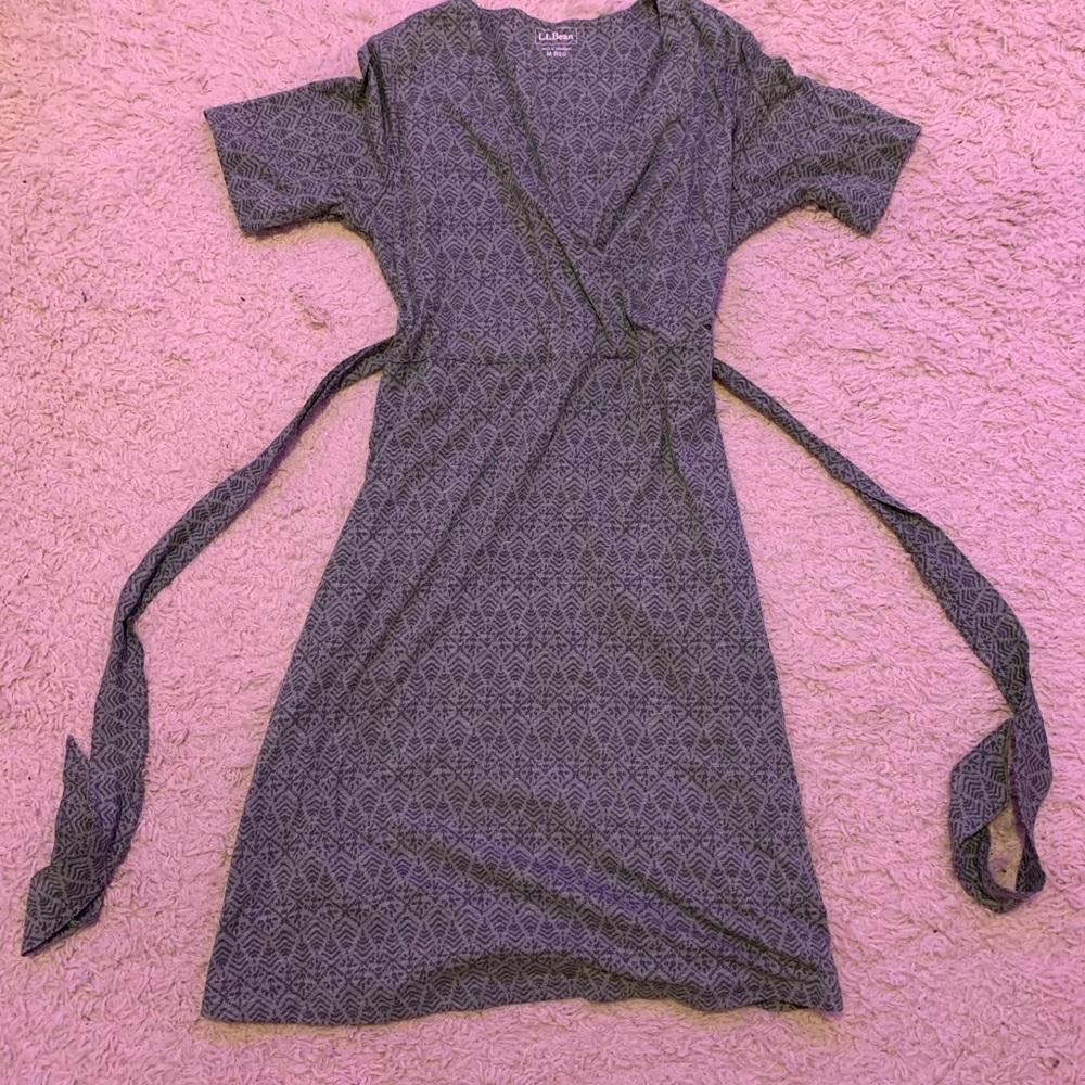 L.L. BEAN womens green printed wrap dress